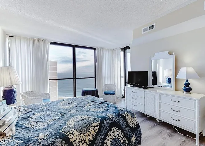 Hébergement de vacances Convenient & Affordable With Balcony Ocean Views Pools & Gym